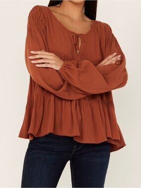 Cleo + Wolf Rayon Tiered Tie-Neck Tunic Top in Rust